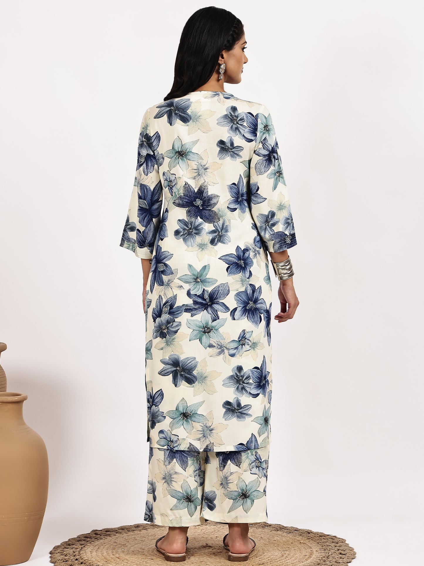 off white Blue Floral Print Kurta with palazzo