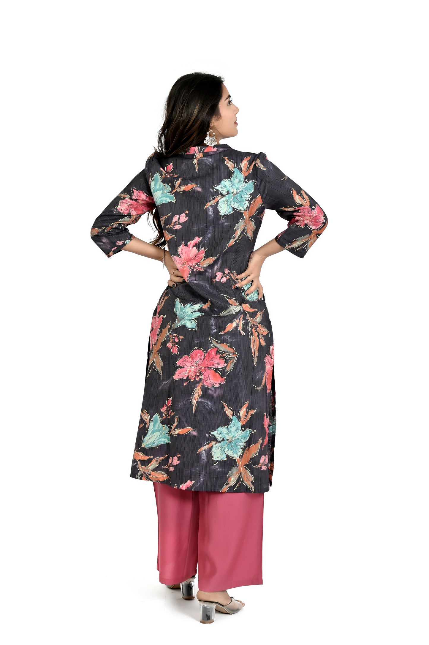 Gray-color printed kurta with straight pants