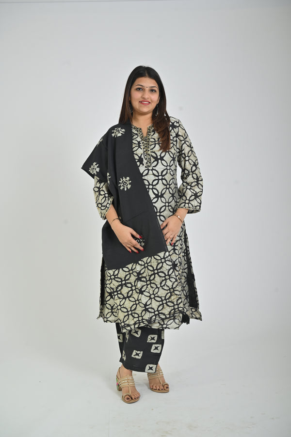 Women’s Ethnic Printed Kurta Set with Solid Dupatta