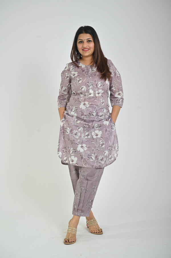 Women’s Gray Ethnic Kurta with Matching Pant Set