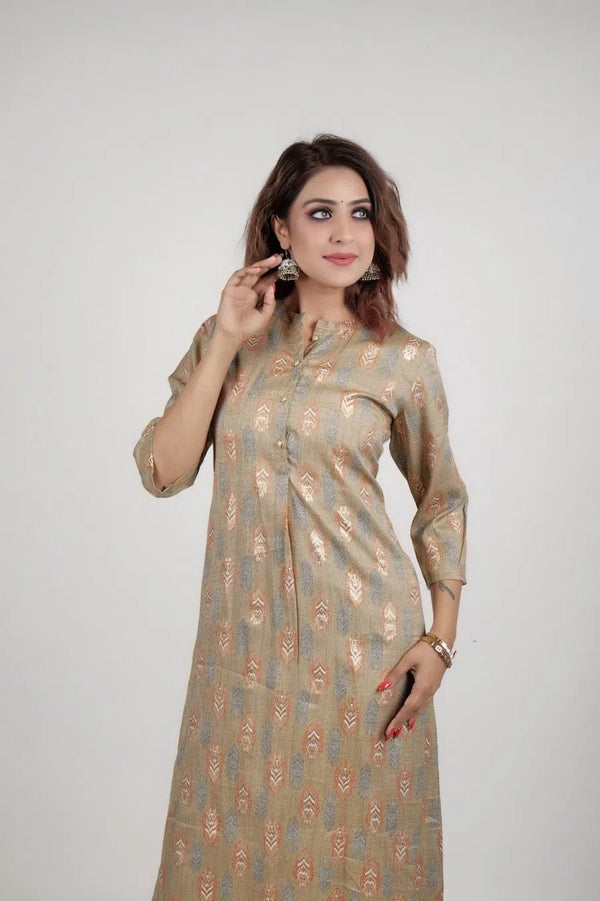 Brown gold printed kurta along with straight pants