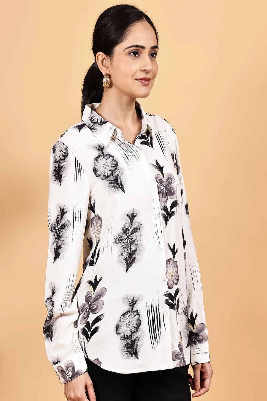 Front opened collar shirt with all over floral print - The Bebla