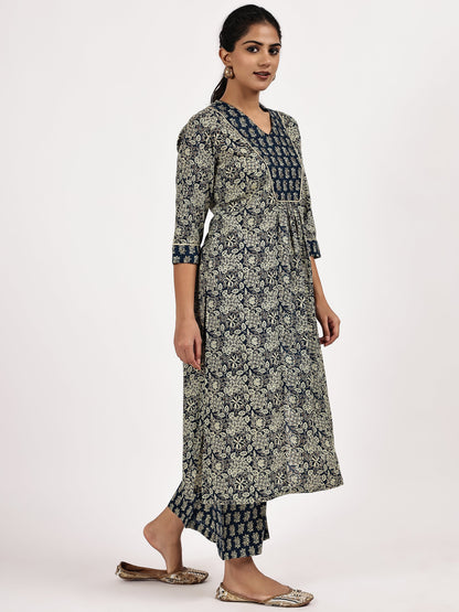 Grey floral Printed Kurta with palazzo - The Bebla