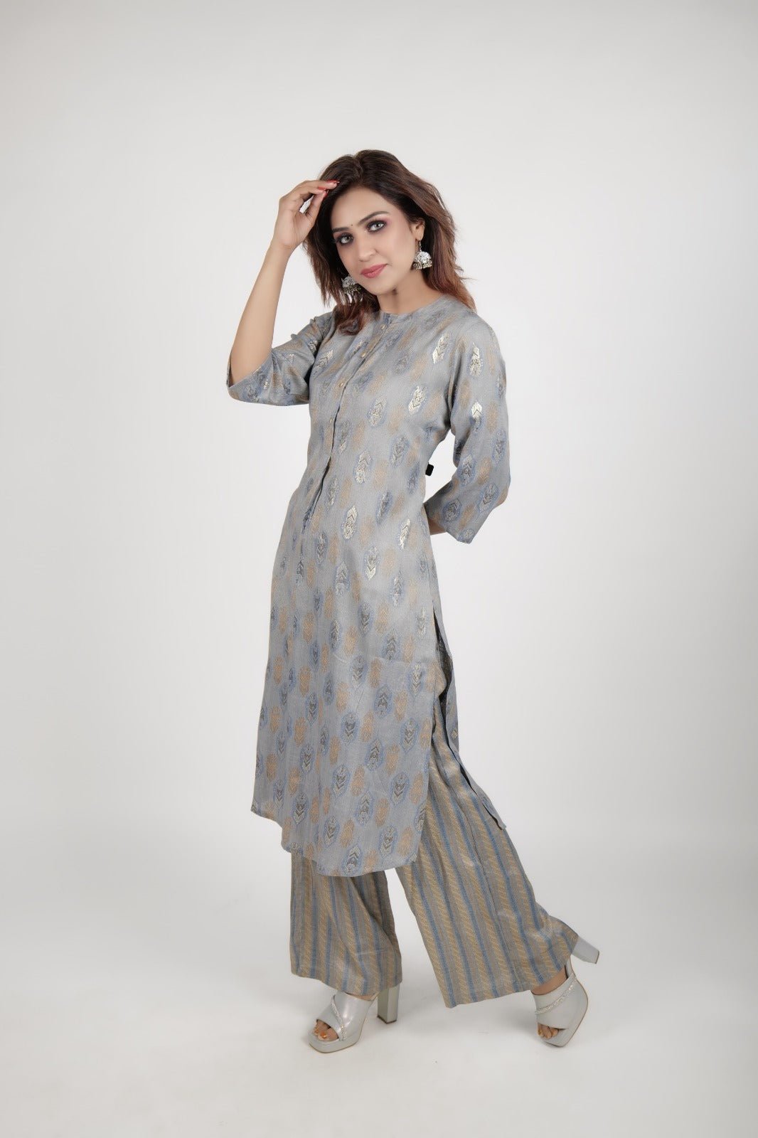 Grey Printed kurta along with straight pants - The Bebla