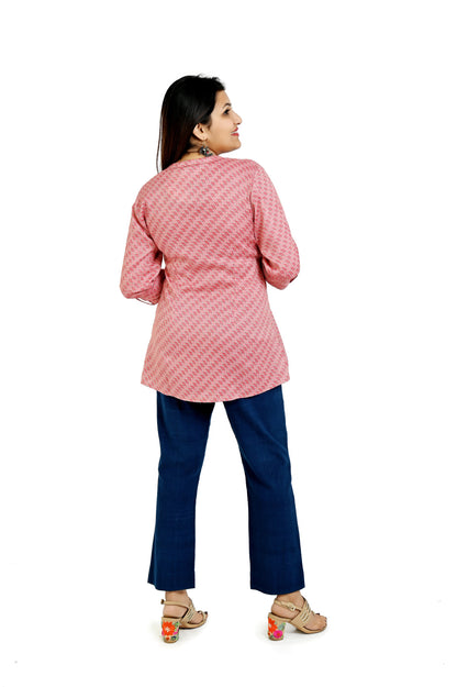 warm pink tones and elegant Top - The Bebla
