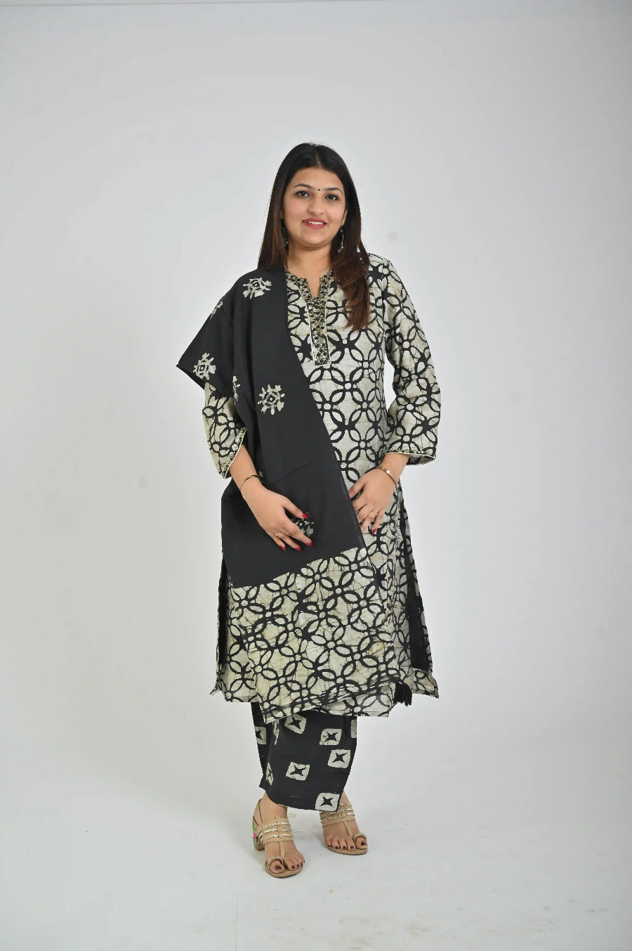 Women’s Ethnic Printed Kurta Set with Solid Dupatta - The Bebla